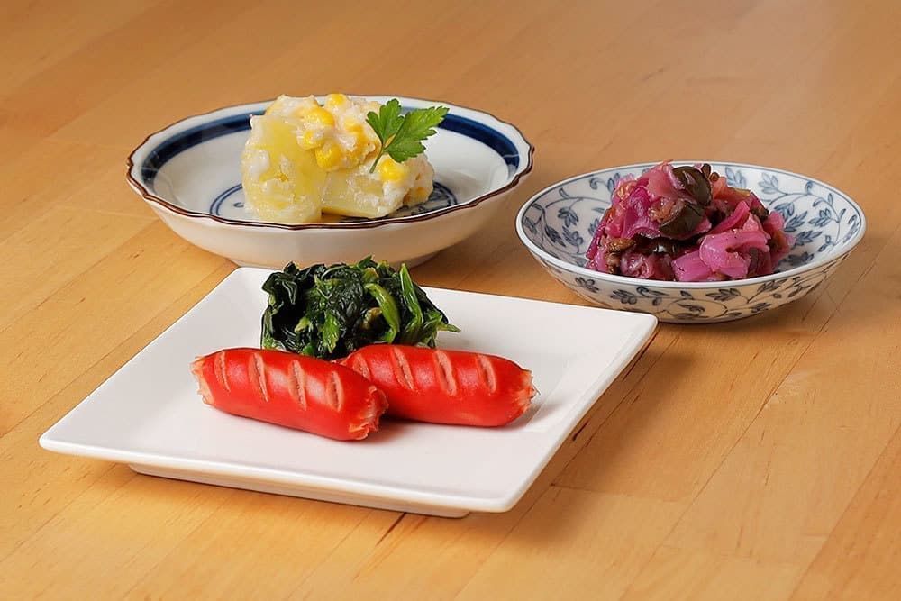 ウインナーとほうれん草献立（朝食）